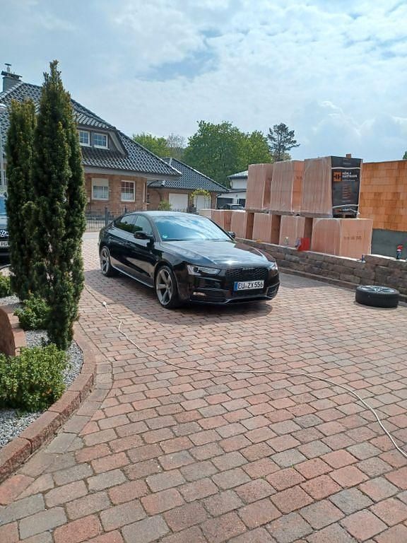 Schwarz Gebraucht 2016 Audi A5 Sportback S-Line Limousine | 16.700 € (Superpreis) - Bild 1/4