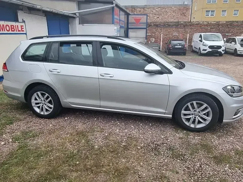 Gebraucht VW Golf VII 116 PS (85 kW) 2019 Grau Kombi