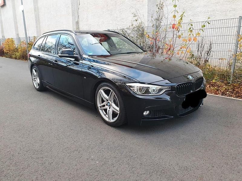 Gebraucht BMW 330 M Sport 258 PS (189 kW) 2016 Schwarz Kombi