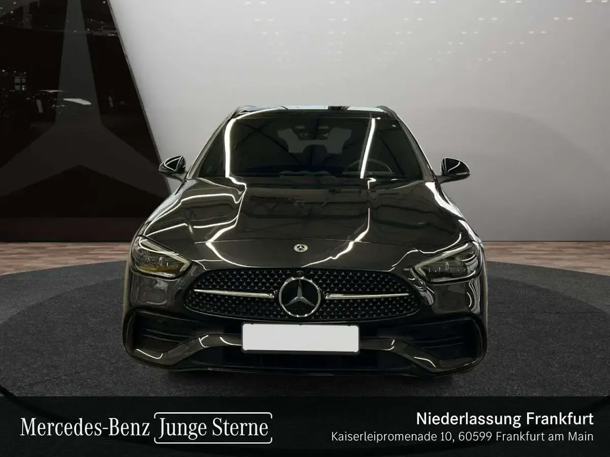 Gebraucht Mercedes C300 AMG 265 PS (194 kW) 2023 Grafitigrau Kombi