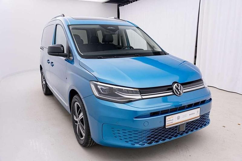 Neu VW Caddy Style 116 PS (85 kW) 2025 Costa azul metallic Van / Kleinbus
