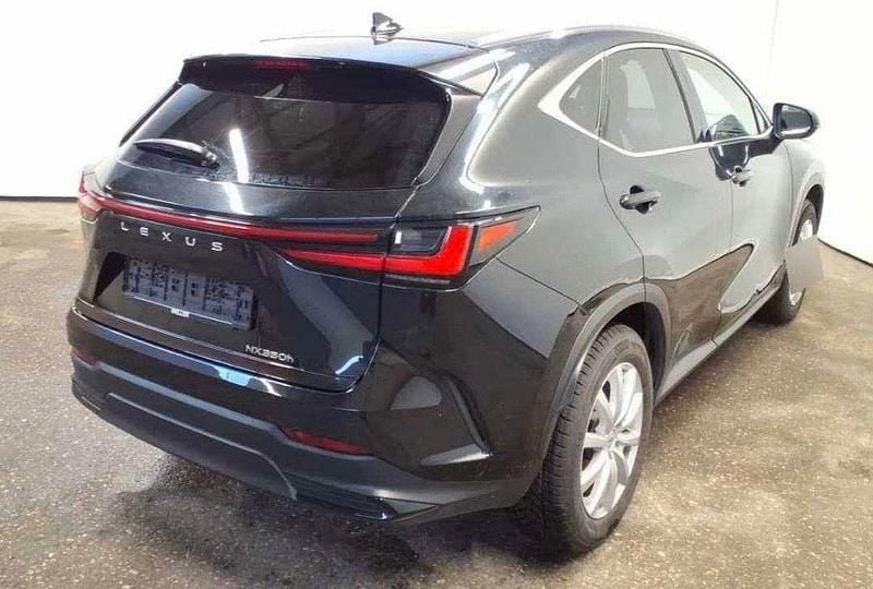 Gebraucht Lexus NX350h 190 PS (139 kW) 2022 Schwarz SUV