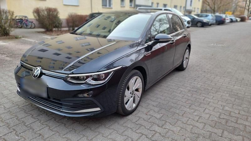 Gebraucht VW Golf VIII Style 150 PS (110 kW) 2020 Schwarz Limousine