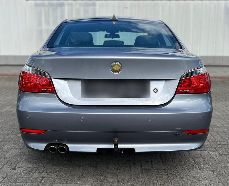 Gebraucht BMW 530 218 PS (160 kW) 2005 Grau Limousine