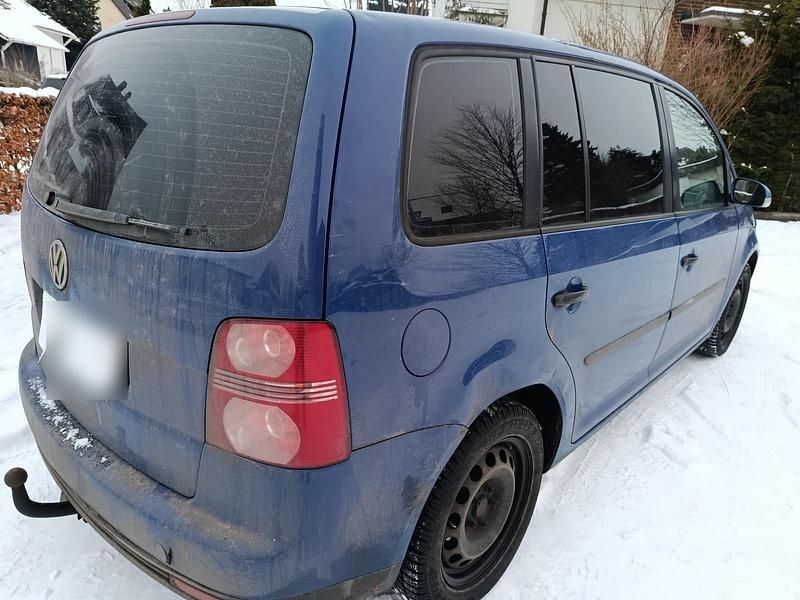 Gebraucht VW Touran 104 PS (76 kW) 2008 Blau Van / Kleinbus