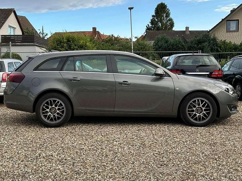 Gebraucht Opel Insignia Edition 170 PS (125 kW) 2017 You drive me crazy Kombi