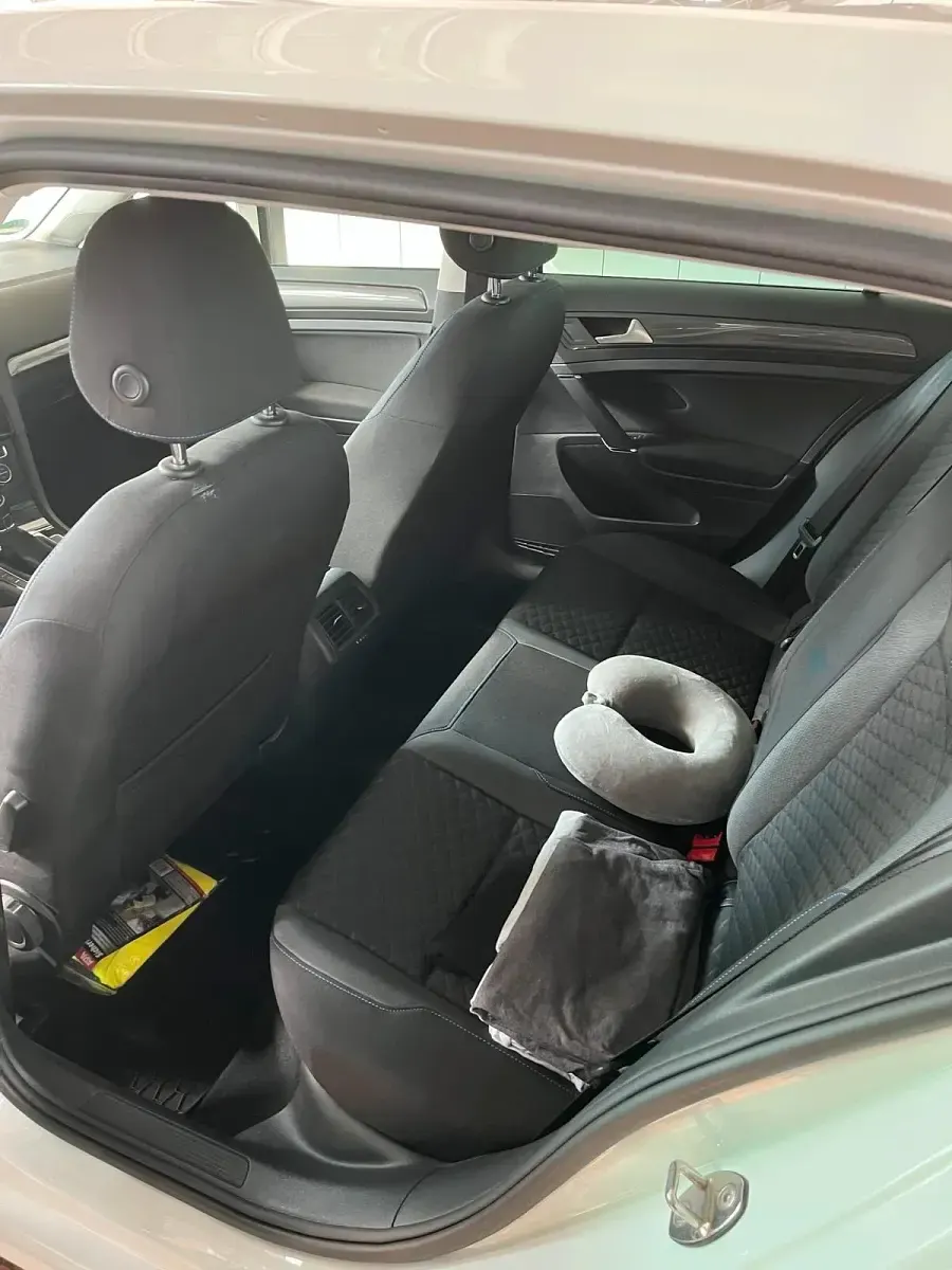 Gebraucht VW Golf VII Join 85 PS (62 kW) 2018 Weiß Limousine