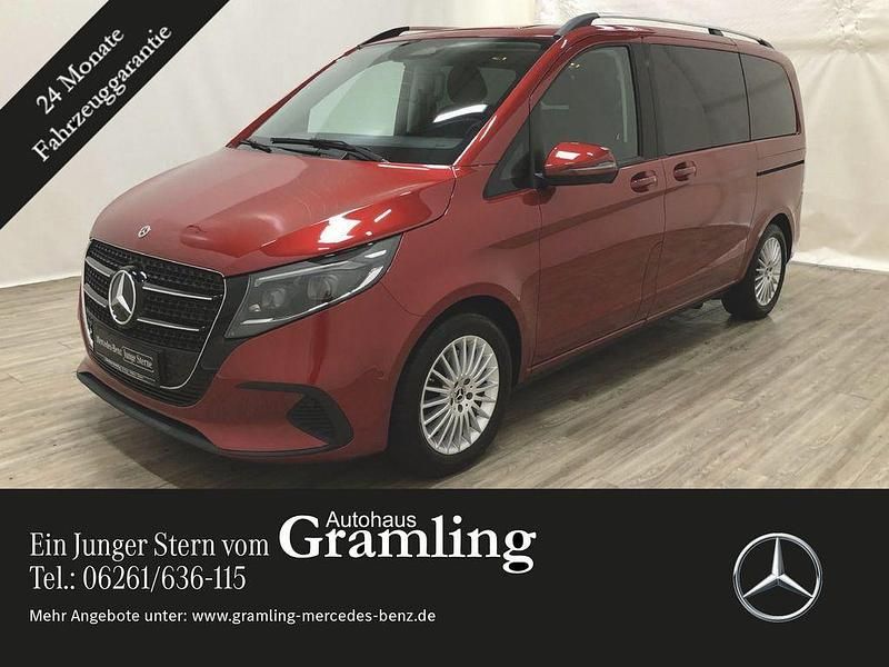 Hyazinthrot Gebraucht 2024 Mercedes V220 Style Van / Kleinbus | 65.479 € - Bild 1/4