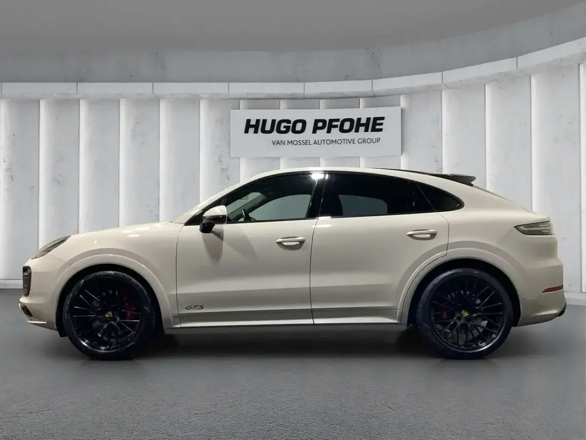 Gebraucht Porsche Cayenne GTS Sport 460 PS (338 kW) 2021 Schwarz/kreide all SUV