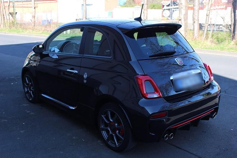 Gebraucht Abarth 595 Pista 160 PS (117 kW) 2019 Schwarz Kleinwagen