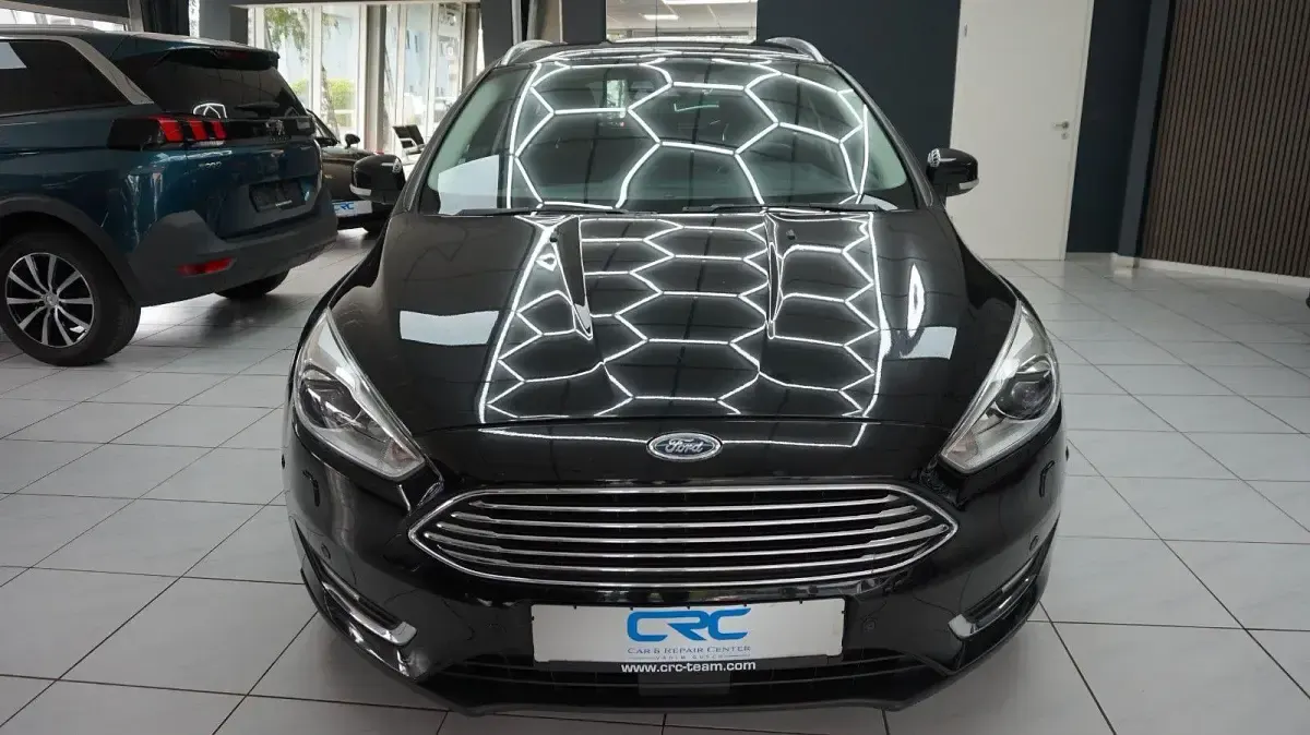 Gebraucht Ford Focus Titanium 150 PS (110 kW) 2016 Schwarz Kombi