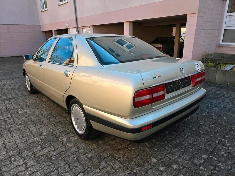 Gold Gebraucht 1995 Lancia Kappa Limousine | 3.290 € - Bild 1/4