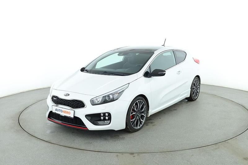 Gebraucht Kia ProCeed GT-Track 204 PS (150 kW) 2014 Weiß Coupé