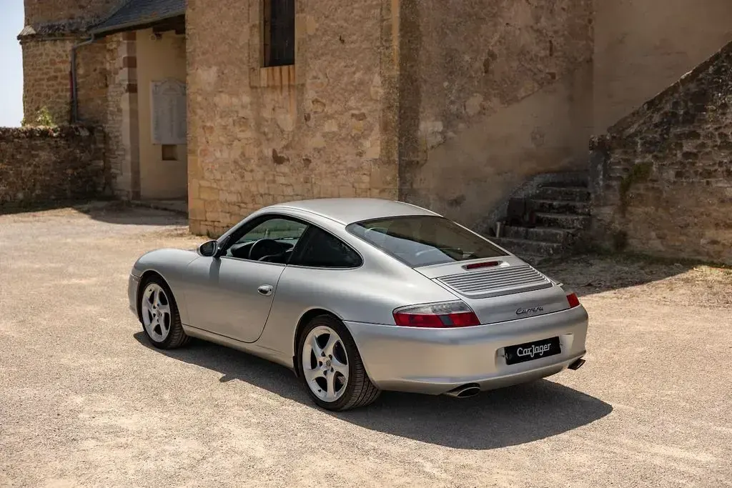 Gebraucht Porsche 911 Carrera 320 PS (235 kW) 2003 Grau Coupé