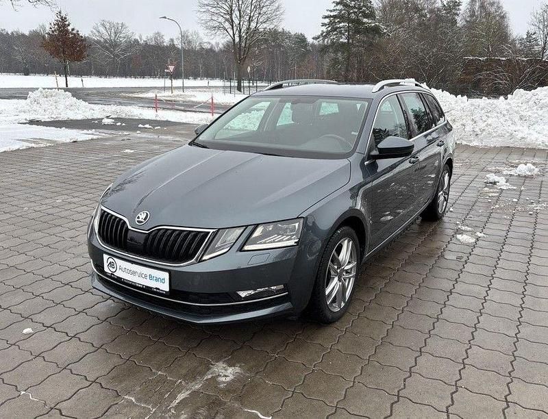 Gebraucht Skoda Octavia Style 150 PS (110 kW) 2018 Grau Kombi