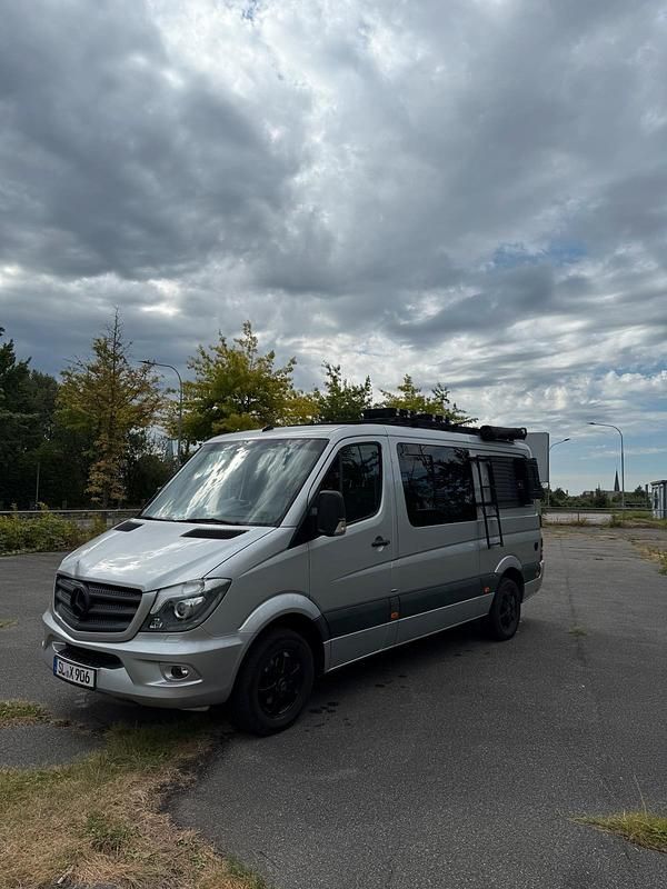 Silber Gebraucht 2016 Mercedes Sprinter Van | 29.950 € - Bild 1/4