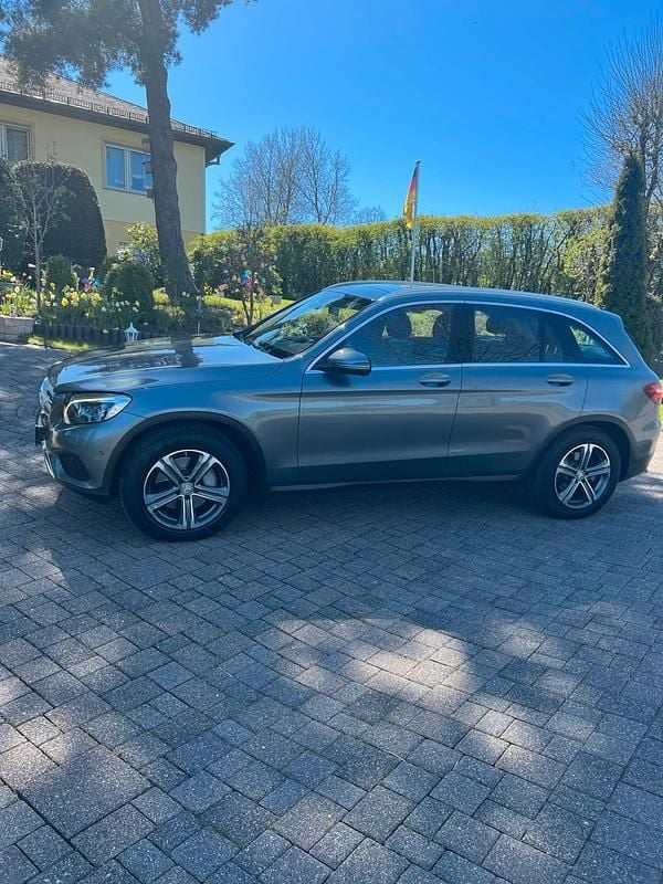 Second-hand Mercedes 220 170 CP (125 kW) 2017 Gri SUV