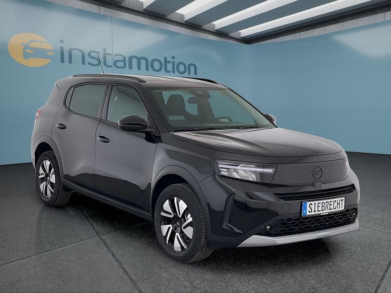 Neu Opel Frontera 83 kW (113 PS) 2025 Schwarz SUV