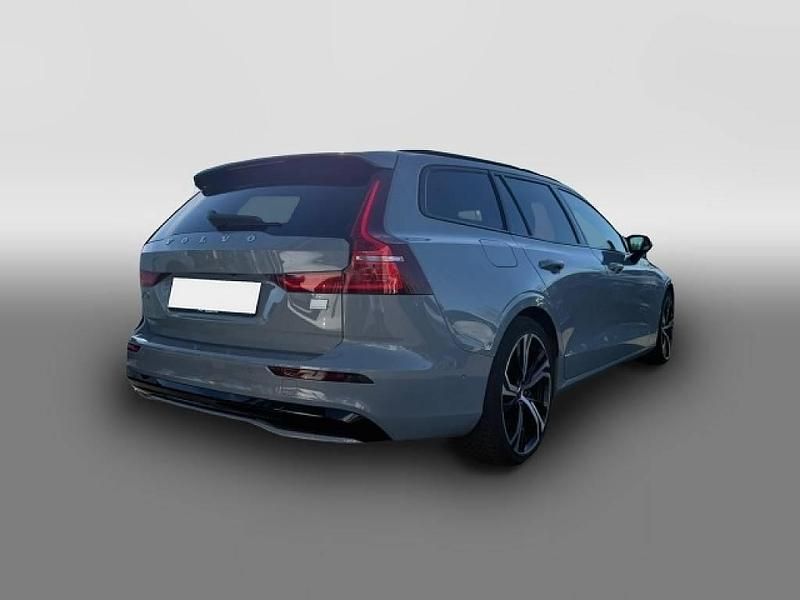 Gebraucht Volvo V60 Plus 398 PS (292 kW) 2024 Grau Kombi
