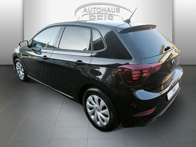 Gebraucht VW Polo Life 95 PS (69 kW) 2023 Schwarz Kleinwagen