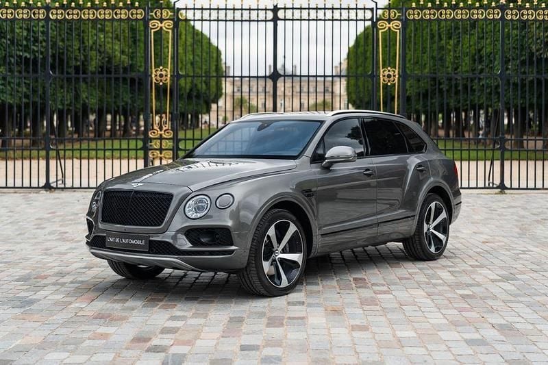 Grau Gebraucht 2018 Bentley Bentayga SUV | 139.900 € - Bild 1/4