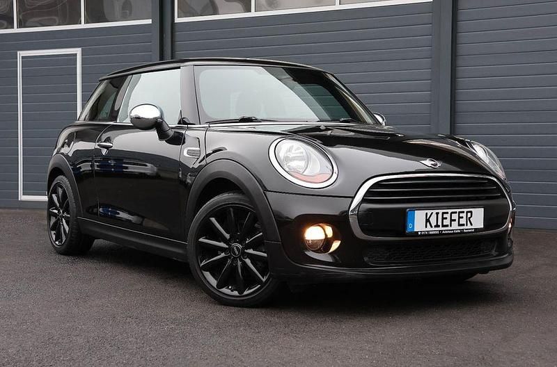 Midnight black Gebraucht 2017 Mini ONE Kleinwagen | 10.400 € (Fairer Preis) - Bild 1/4