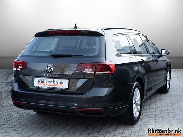 Gebraucht VW Passat Business 150 PS (110 kW) 2023 Grau Kombi