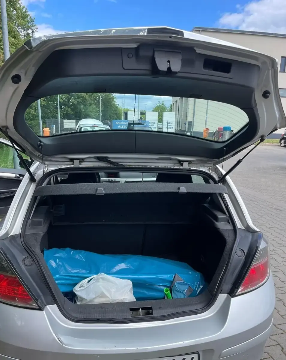 Gebraucht Opel Astra 116 PS (85 kW) 2008 Grau Limousine