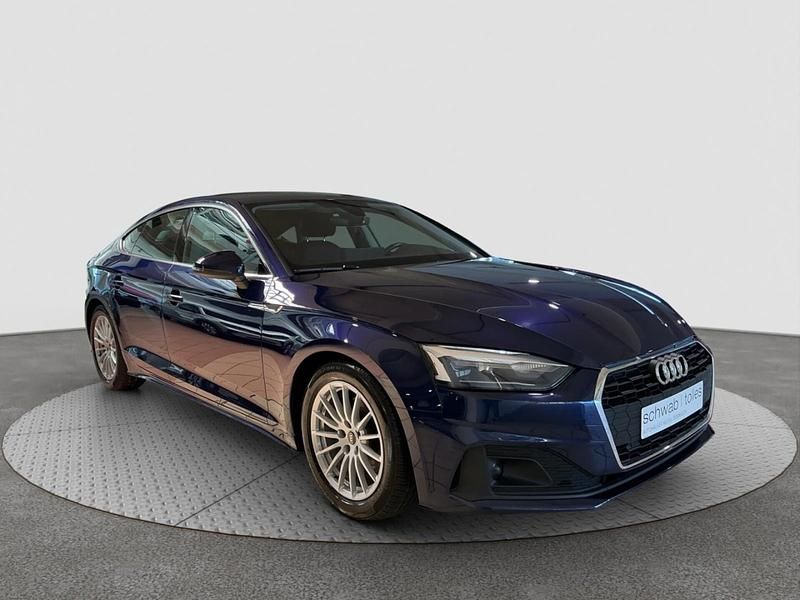 Gebraucht Audi A5 Sportback 163 PS (119 kW) 2022 Blau Kleinwagen