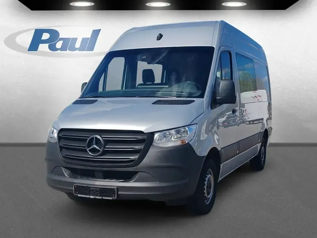 Używany Mercedes Sprinter 170 KM (125 kW) 2021 Srebrny Van