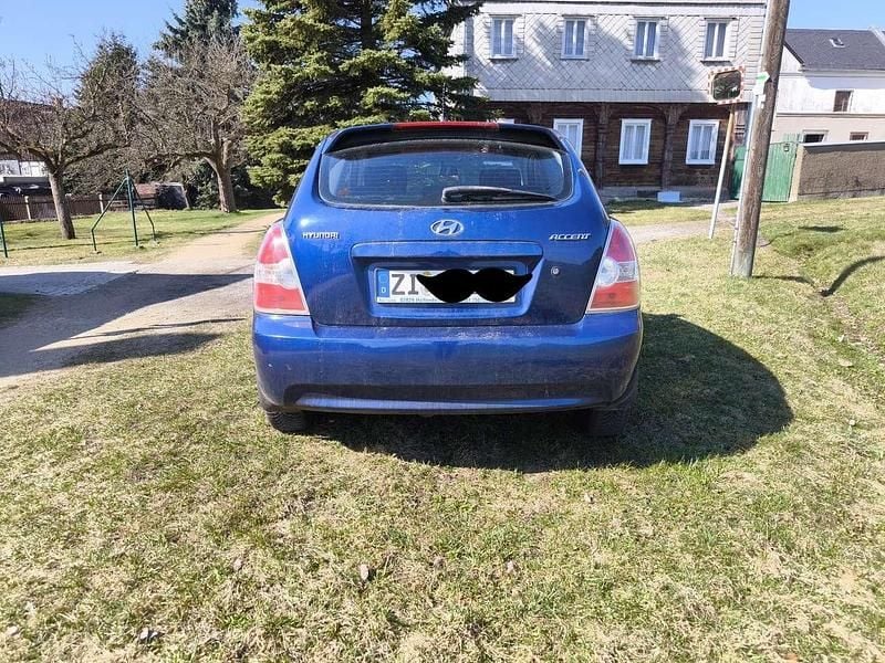Gebraucht Hyundai Accent 97 PS (71 kW) 2007 Limousine