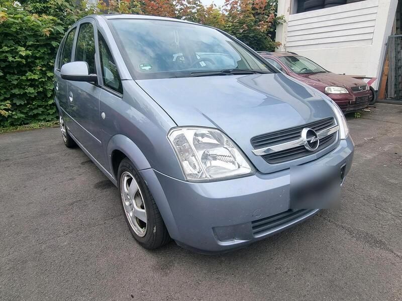 Grau Gebraucht 2005 Opel Meriva Van / Kleinbus | 600 € - Bild 1/4