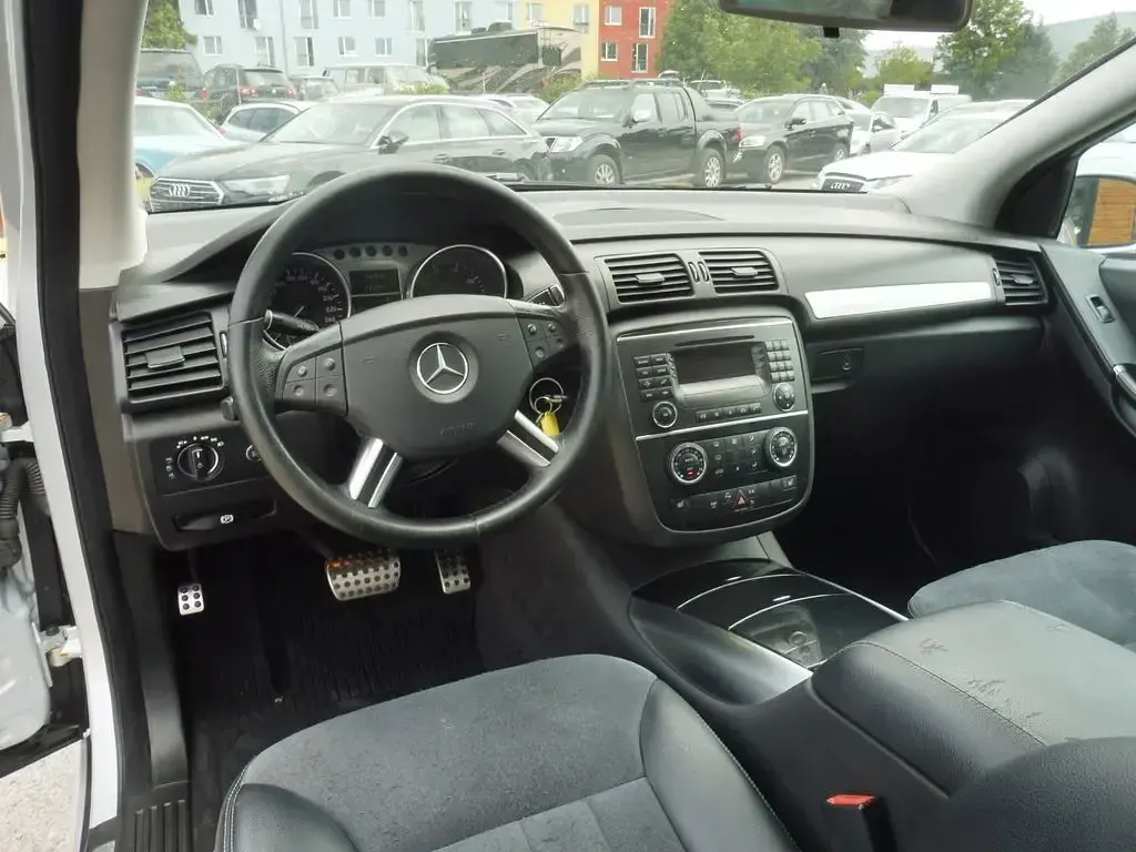 Gebraucht Mercedes R350 272 PS (200 kW) 2006 Silber Kombi