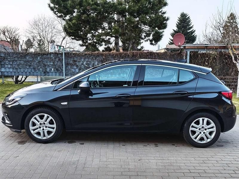 Gebraucht Opel Astra Innovation 150 PS (110 kW) 2016 Schwarz Limousine