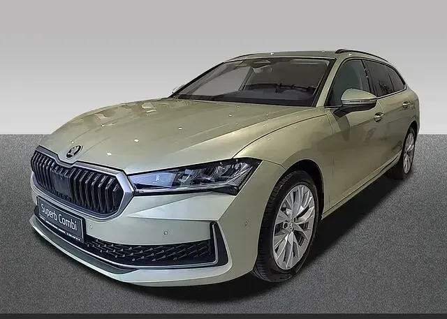 Gebraucht Skoda Superb Selection 150 PS (110 kW) 2024 Othercolor Kombi