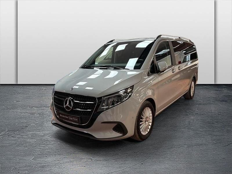 Grau Gebraucht 2025 Mercedes V300 Style Van / Kleinbus | 69.500 € (Guter Preis) - Bild 1/4