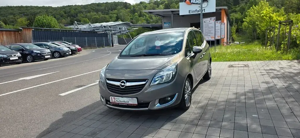Gebraucht Opel Meriva Active 120 PS (88 kW) 2014 Braun Van / Kleinbus