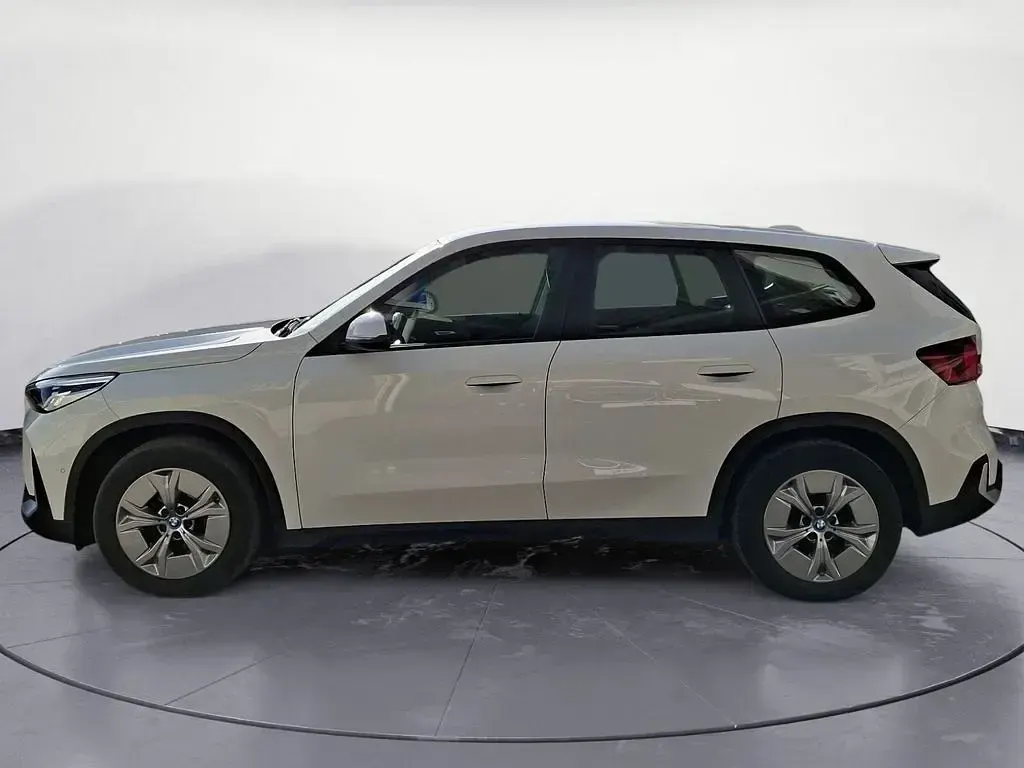 Gebraucht BMW iX1 Performance 230 kW (313 PS) 2022 Weiß SUV