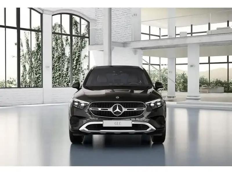 Gebraucht Mercedes GLC400d Avantgarde 381 PS (280 kW) 2023 Schwarz SUV
