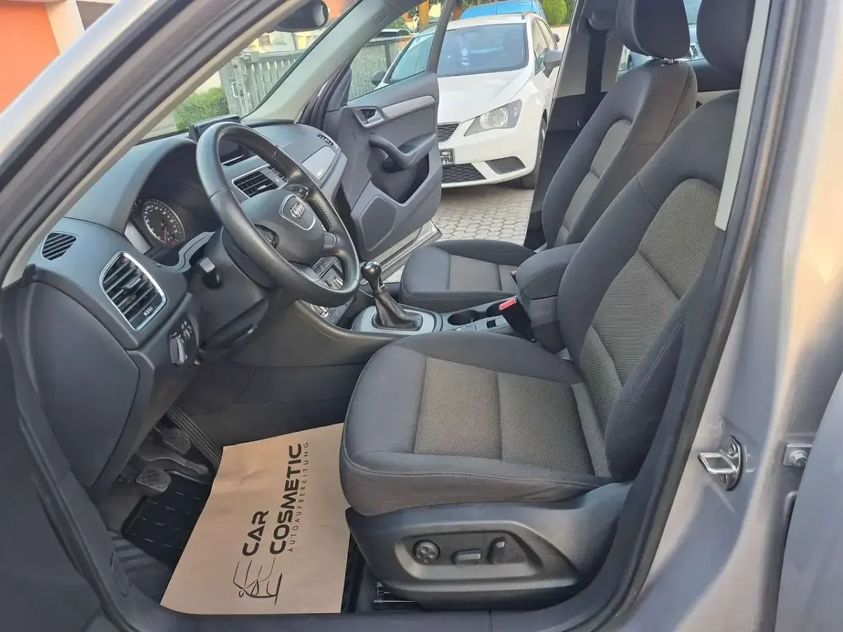 Gebraucht Audi Q3 Comfort 170 PS (125 kW) 2013 Platinbeige metallic SUV