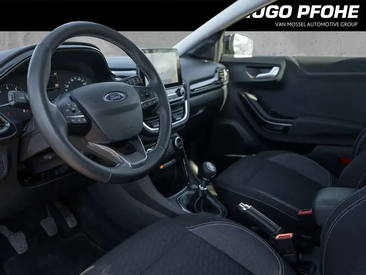 Gebraucht Ford Puma Titanium 125 PS (91 kW) 2023 Schwarz SUV