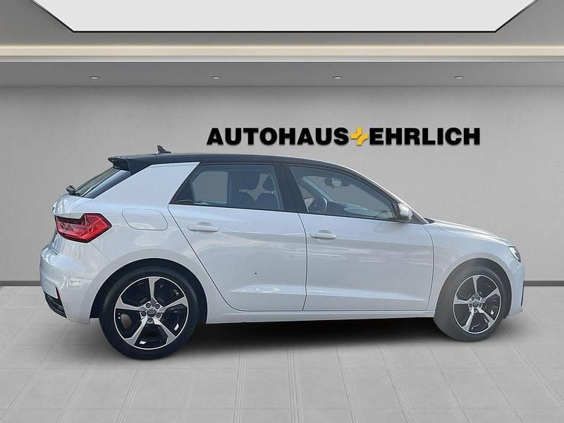 Gebraucht Audi A1 Sportback Advanced 95 PS (69 kW) 2019 Gletscherweiß metallic Kleinwagen