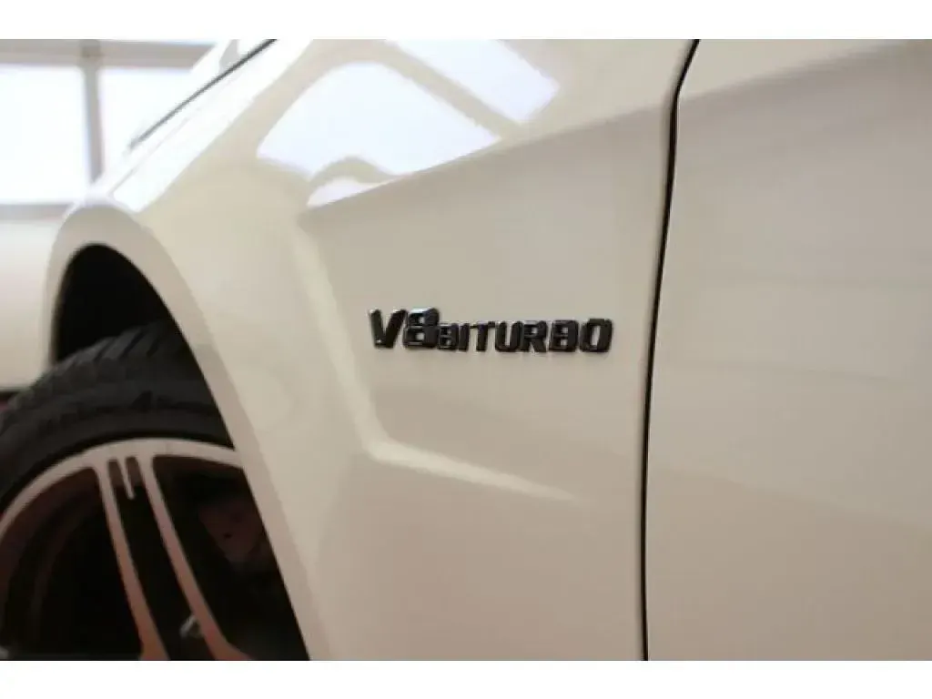 Gebraucht Mercedes E63 AMG AMG 557 PS (409 kW) 2012 Calcitweiss Kombi