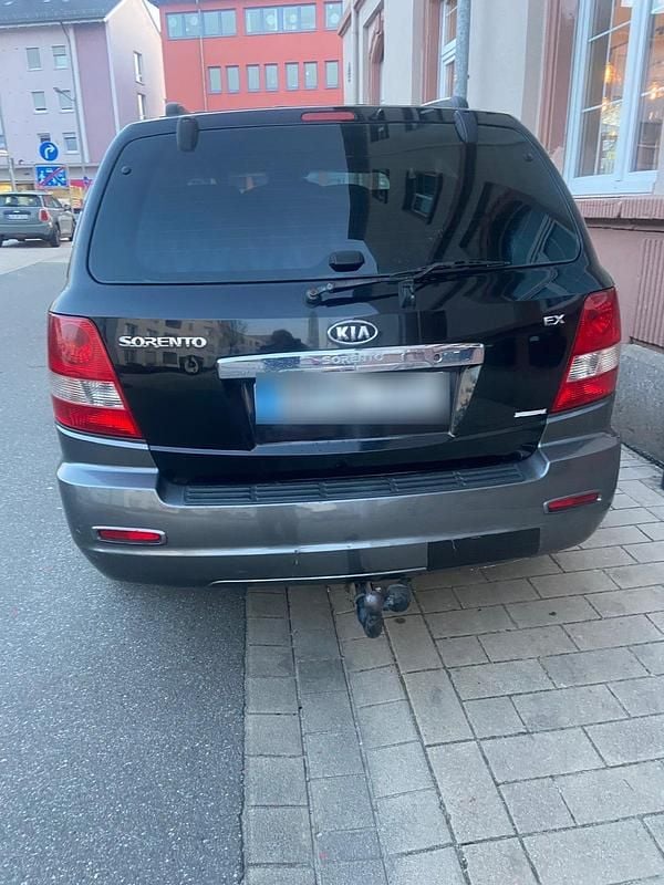 Gebraucht Kia Sorento 140 PS (102 kW) 2006 Schwarz SUV