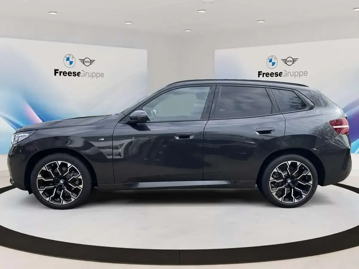 Gebraucht BMW X3 M Sport 197 PS (144 kW) 2025 Grau SUV