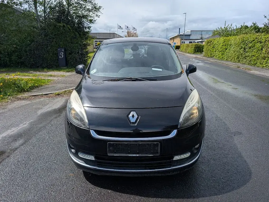 Gebraucht Renault Grand Scénic III Expression 131 PS (96 kW) 2012 Schwarz Van / Kleinbus