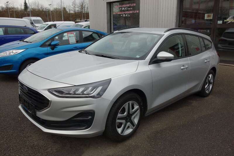 Silber Gebraucht 2022 Ford Focus Cool & Connect Kombi | 19.770 € (Guter Preis) - Bild 1/4