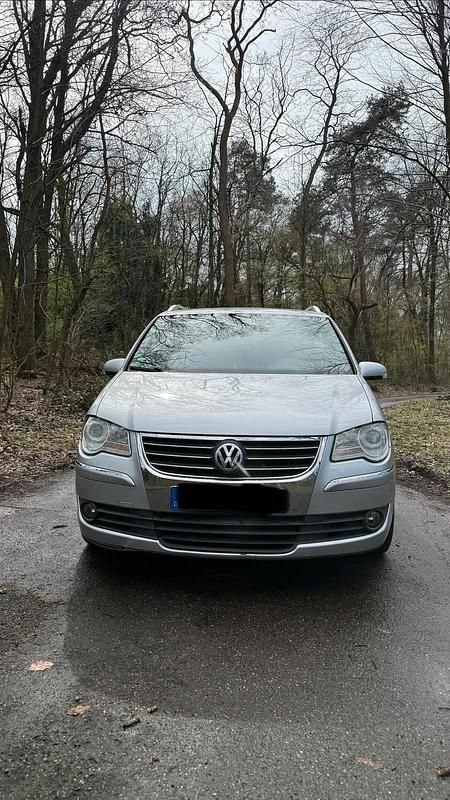 Gebraucht VW Touran Highline 140 PS (102 kW) 2007 Silber Van / Kleinbus