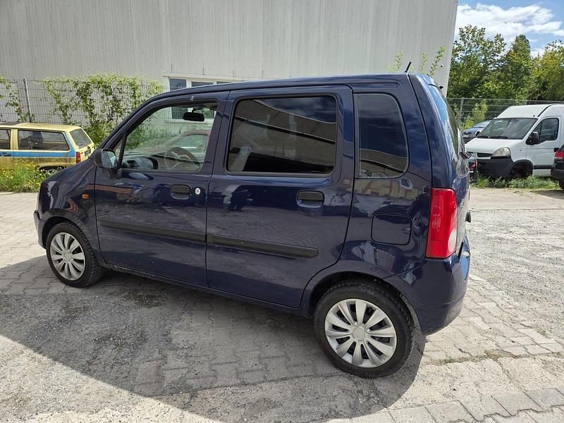 Gebraucht Opel Agila 60 PS (44 kW) 2003 Blau Van / Kleinbus