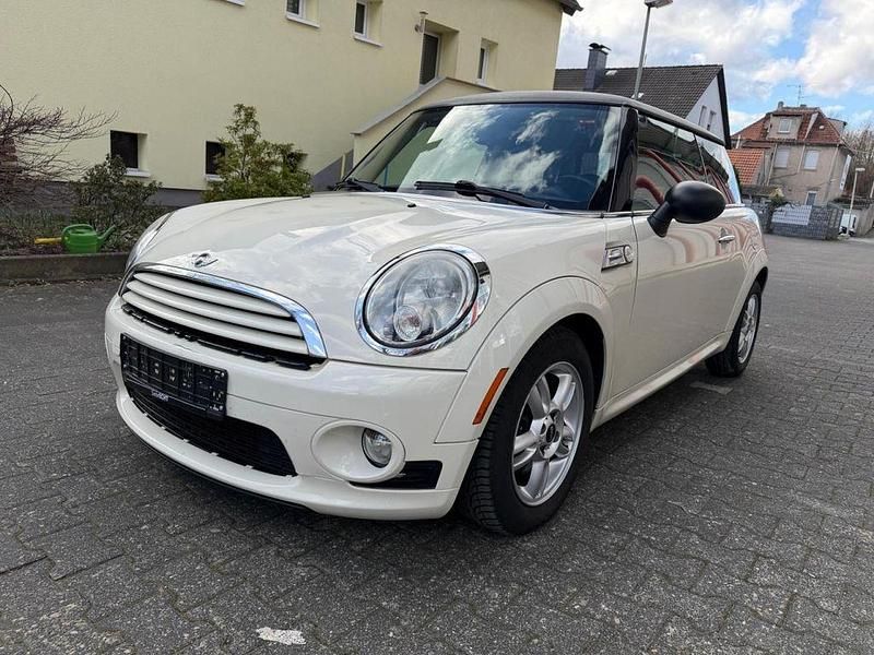 Gebraucht Mini ONE 98 PS (72 kW) 2011 Weiß Kleinwagen